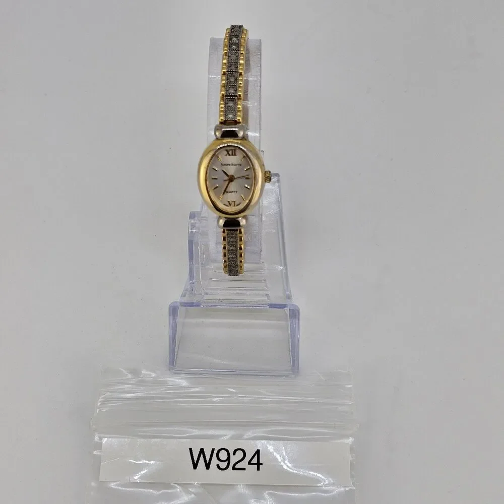 Jaclyn Smith Women's Watch‎ 18MM Gray Dial Gray Gold Bracelet 6.75